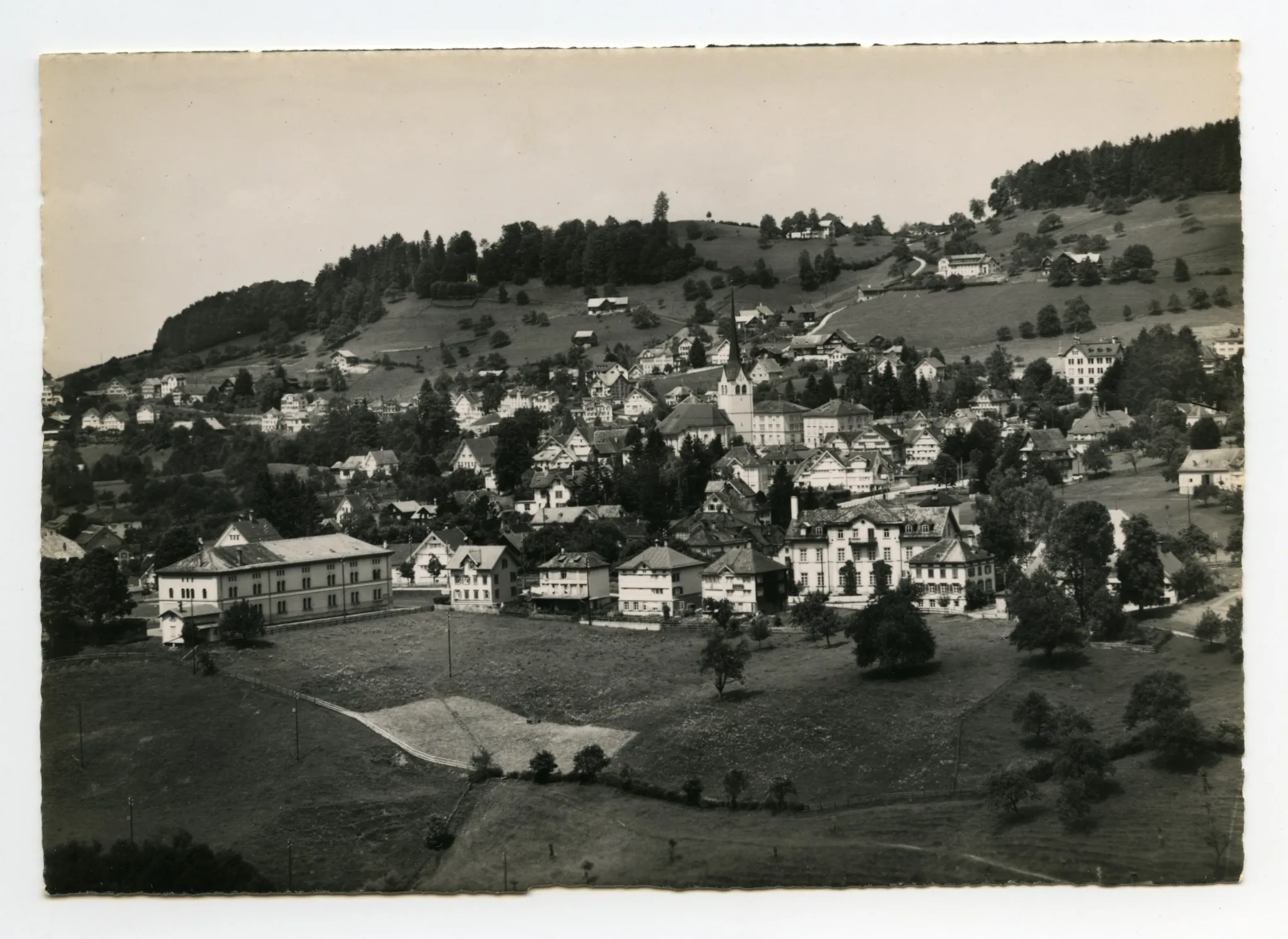 mit Zeughaus, Bleichi, Fernblick (Bauvisiere Chalet südwestl. vor Fernblick!)
