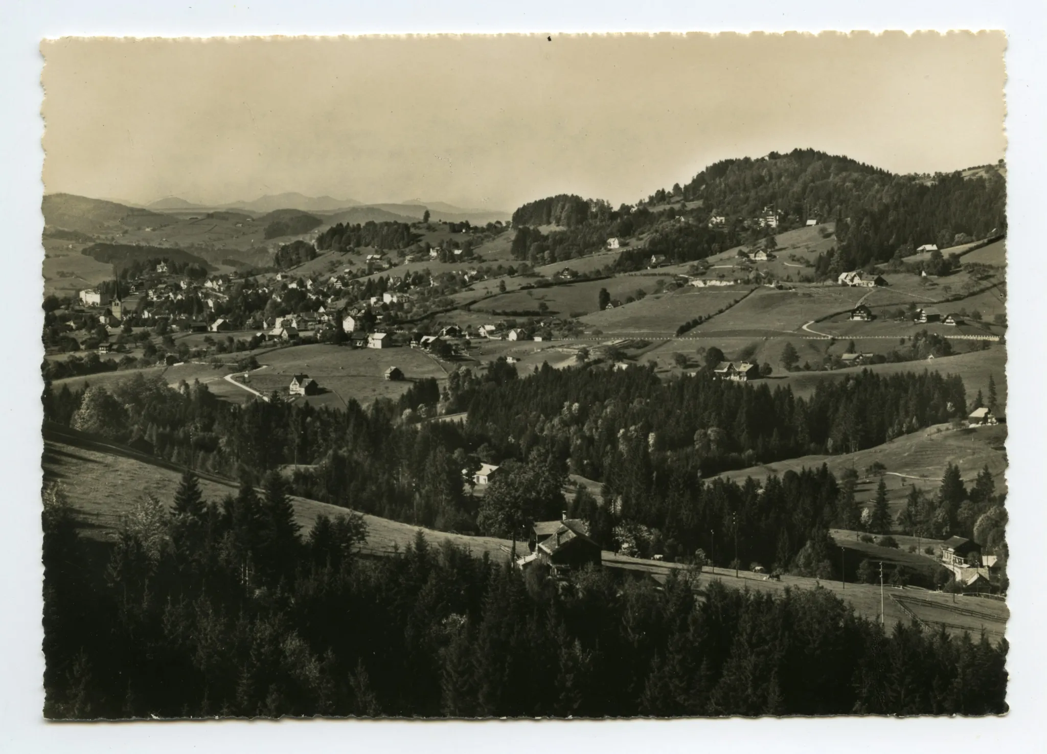 mit Grubenmannkirche, Gählern/Lortanne, Krankenhaus, Bad Sonder, Eggli. Blick zu Fernblick/Froher Aussicht, Frölichsegg, westwärts Richtung Fürstenland/Hinterland (vgl. Hc.16-22, gleiches Foto, anderer Verlag?!))