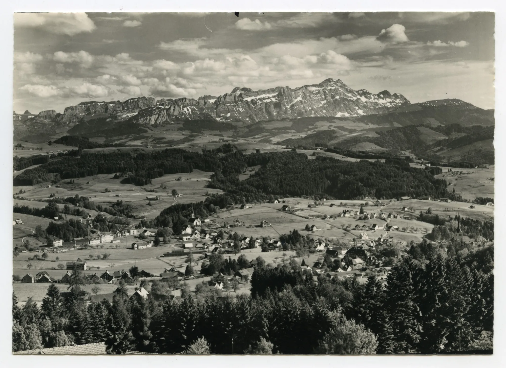 beide Dorfkirchen, Zeughaus, Ebni, Bahnhof (mit ARKB-Gebäude!), Alpstein