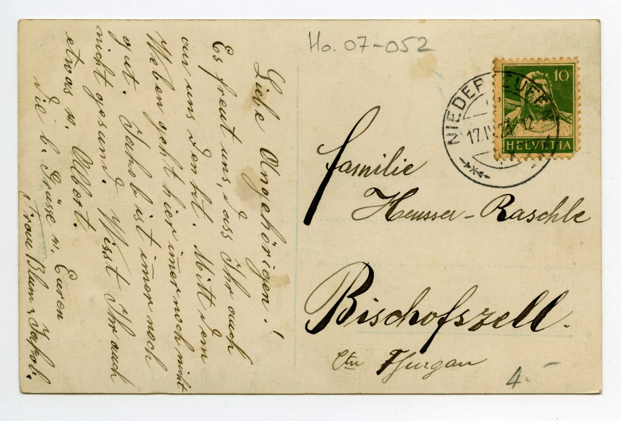 mit „Adler“ und Kornhändlerhaus (z.T.), Blick zur Villa Roth. Schemen zweier Kinder auf Höhe der heutigen Bäckerei Manser