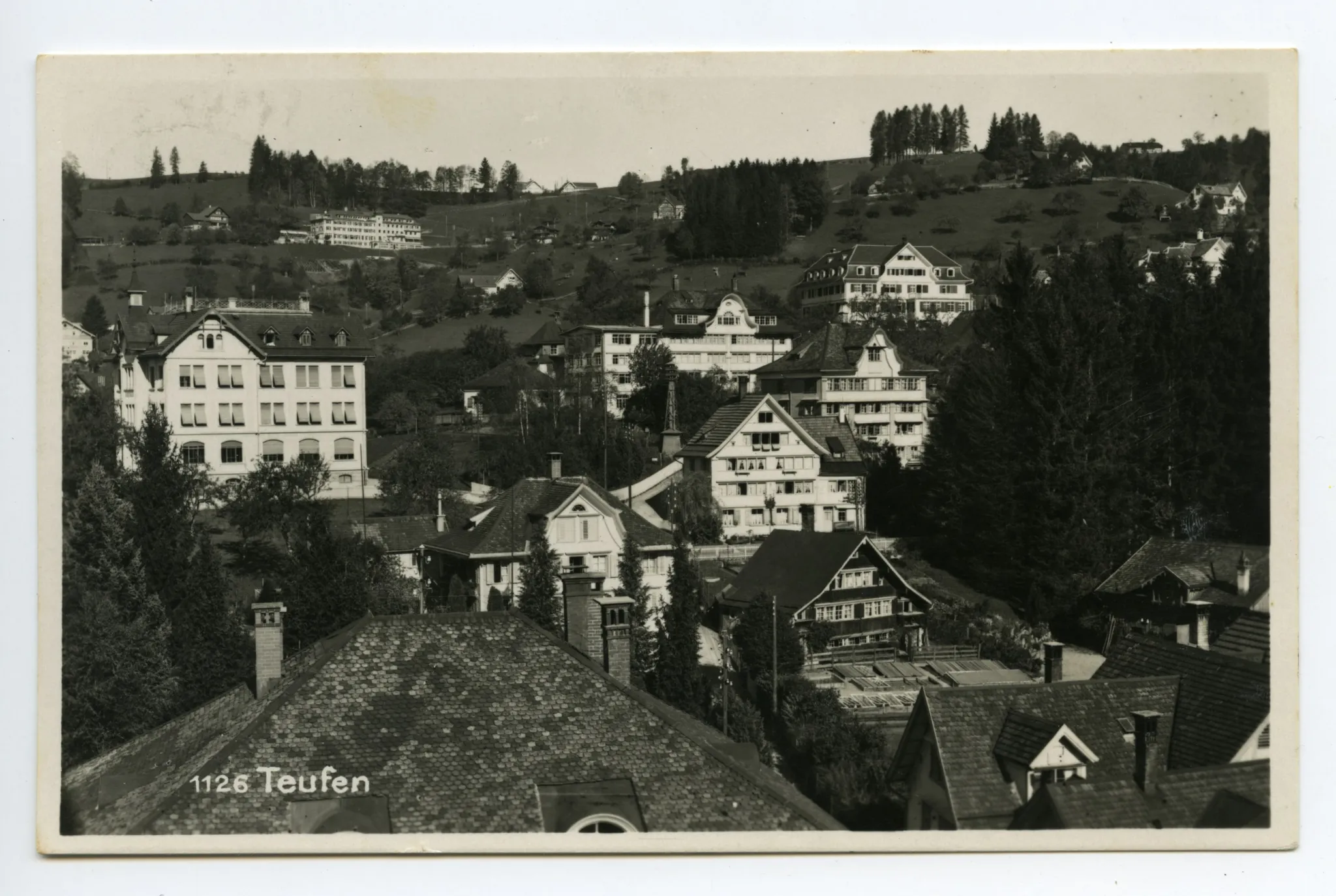 Hörli-Schulhaus, Gremm, Bad Sonder. Blick zu Schäflisegg, Hüslersegg