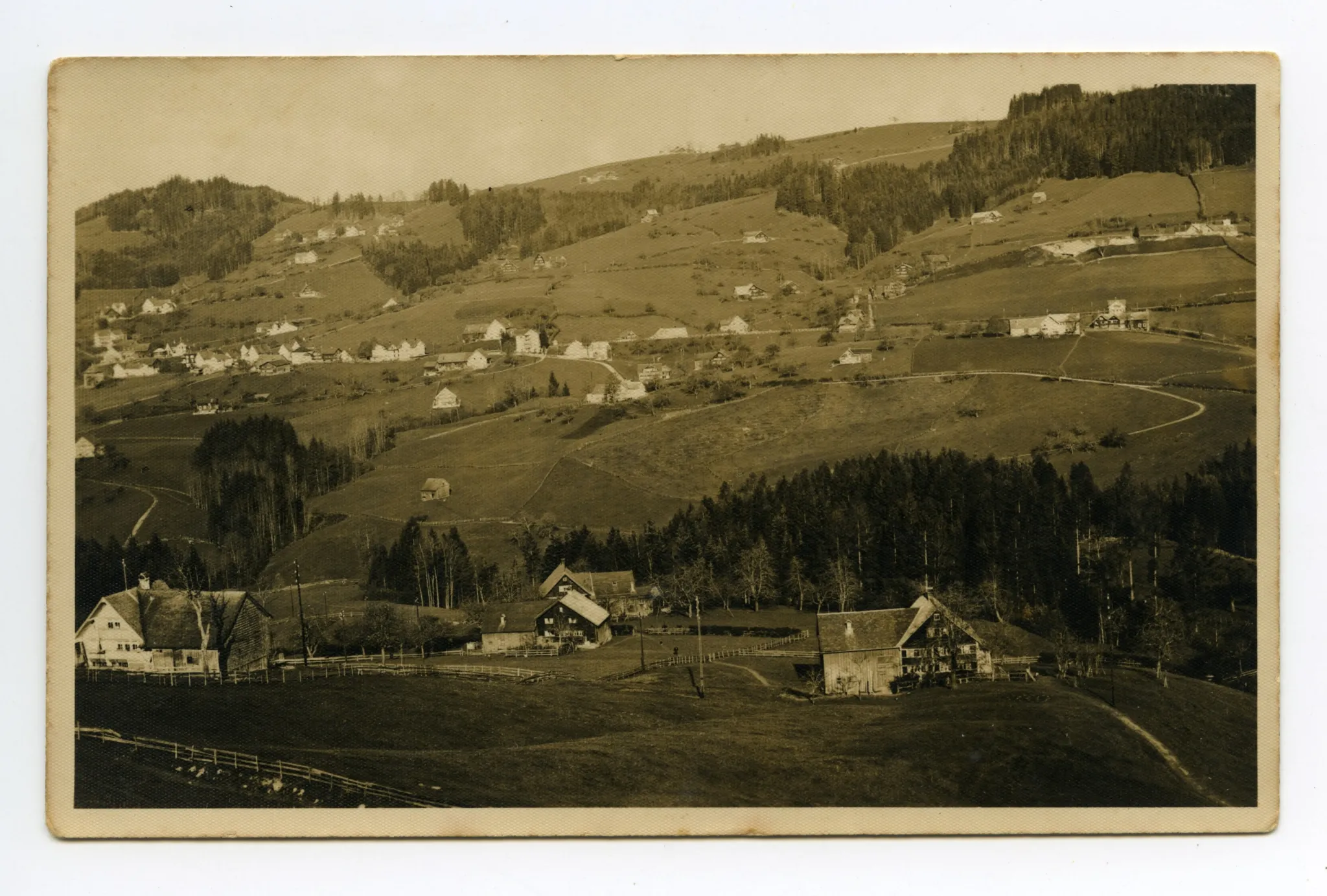 Mit Krankenhaus, Bad Sonder. Blick zu den Eggen (Frölichsegg bis Hüslersegg)