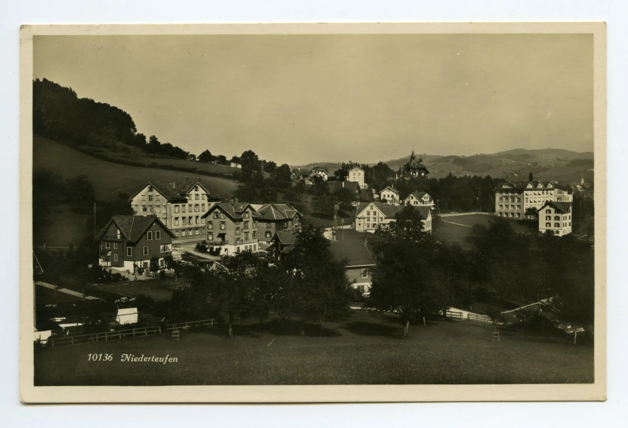 mit Textilfabriken und Villa Tobler (Höhenblick), Eggli; Blick nach Osten