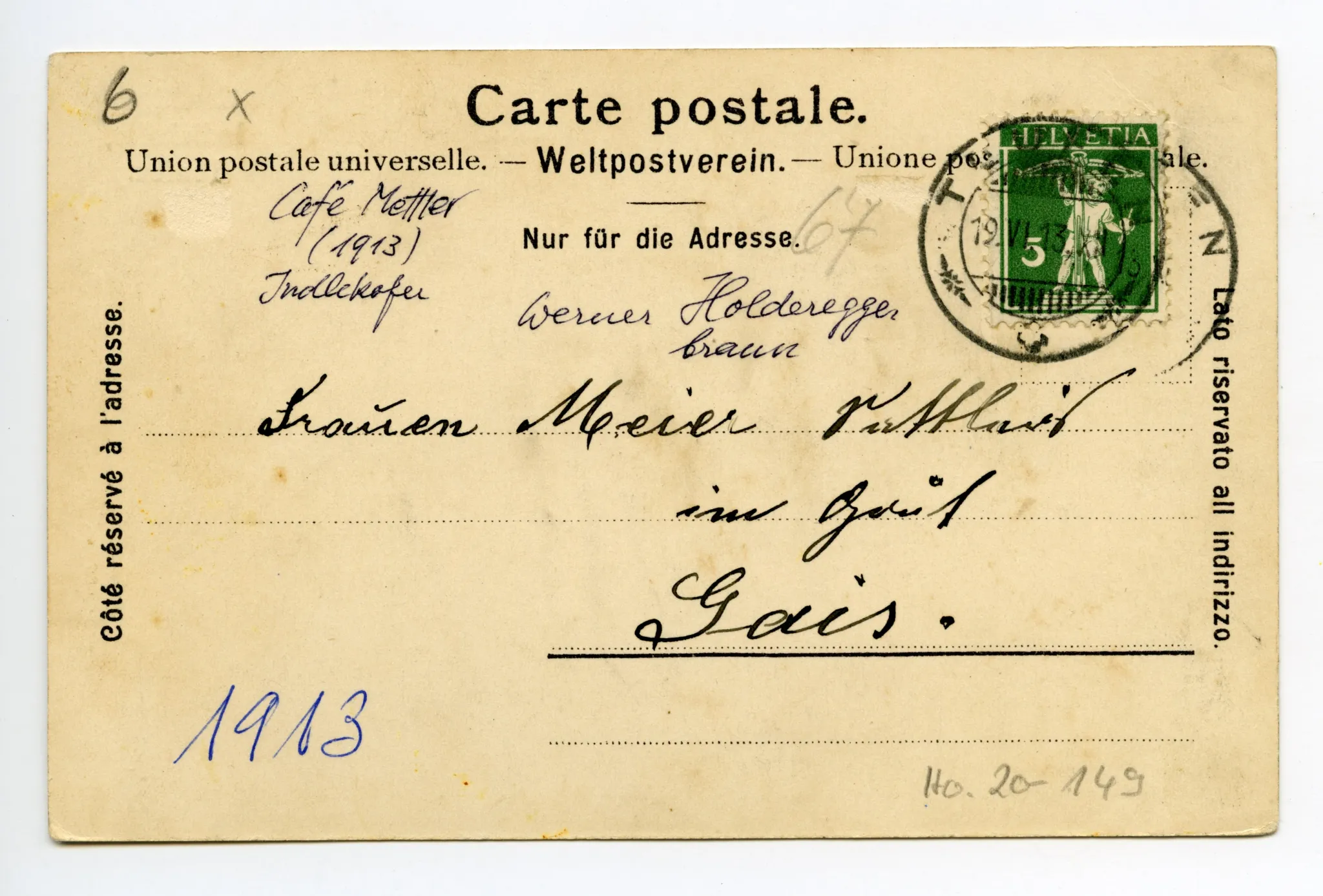 Ansicht mit Eigentümerehepaar? auf dem Balkon und Personal vor dem Haus, Bahnschienen sichtbar. (später Café Mettler, Hauptstrasse 21) (vgl. Hc.08-54, Karte identisch)