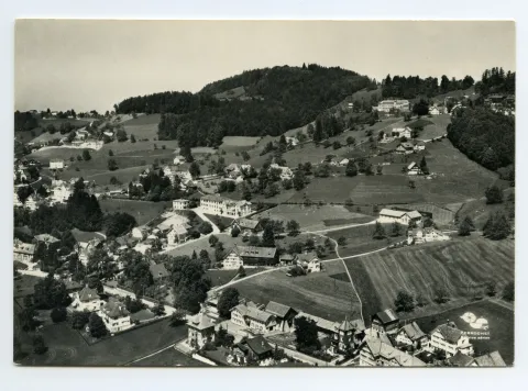 vorne Speicherstrasse, Lortanne mit Sägerei; mit Gremm, Krankenhaus, Bad Sonder. Blick zur Frölichsegg