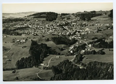 Ganzes Dorf: Hasenränk, Neubrücke/Sammelbüel, via Ebni, Dorfkern bis Lortanne resp. Stofel. Blick zu Frölichsegg, Bad Sonder, Schäflisegg (vgl. Hc.14-09)