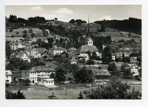 mit Bächli, Blick zum Eggen-Höhenweg (vgl. Hc.15-30)
