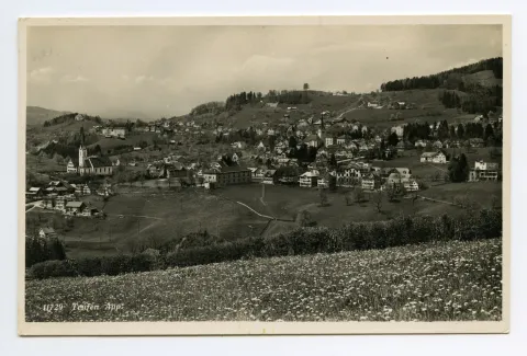 von Schlatterlehn, mit Sammelbüel, beiden Dorfkirchen, Zeughaus/Bleichi/Ebni/Gremm. Blick zu Fernblick, Frohe Aussicht, Eggli