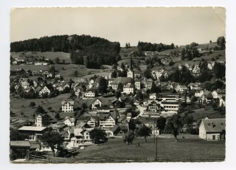 mit Bächli, Fernblick, Bad Sonder. Blick zu Frölichsegg (ohne Wirtschaft!), Schäflisegg