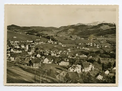 beide Dorfkirchen, Ebni (z.T.), Schönenbüel, Lindenhügel/Zeughaus. Blick zu Gäbris resp. Steigbach, Fänern/Kamor/Hohem Kasten