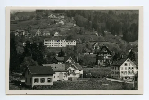 Blick zum Krankenhaus mit Anbau, Scheibenstand (Schützenhaus)