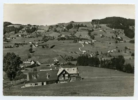 Wetti-„Pfauen“, Hummelhalden, Tobel. Blick zu den Eggen, zwischen Waldegg und Oberhorst