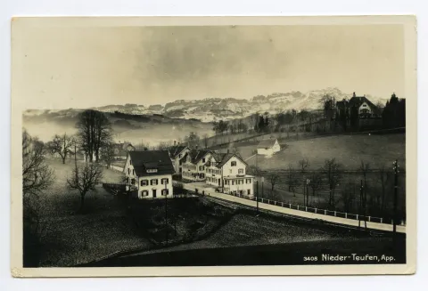 zwischen Sternen und Haag, (Blatten? Siehe Ho.12-035). Blick nach Süden zum Alpstein (z.T. schneebedeckt)