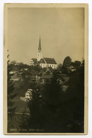Vorne: Quartier Sammelbüel