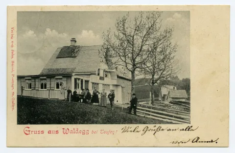 Grusskarte, Ansicht mit Gartensitzplatz und Personen