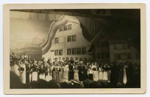 Szene des Festspiel Theaterstücks